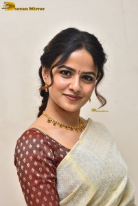 telugu actress Vaishnavi Chaitanya beautiful in a white saree