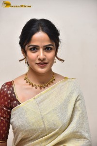 telugu actress Vaishnavi Chaitanya beautiful in a white saree