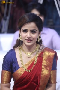 actress Vaishnavi Chaitanya pretty in a red half saree