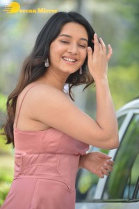 Actress Vaishnavi Patwardhan photoshoot in a Pink Dress