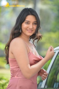 Actress Vaishnavi Patwardhan photoshoot in a Pink Dress