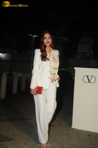 Valentino’s Diwali Celebration 2025 attended by Malavika Mohanan, Malaika Arora, Twinkle Khanna, Athiya Shetty, and Manushi Chhillar