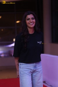 Indian actress varalaxmi sarathkumar in black t-shirt and denim jeans