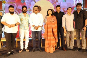 Varasudu Press Meet - attended by Jayasudha, Srikanth, Dil Raju and Vamshi Paidipally
