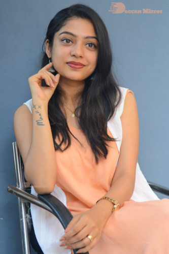 Varsha Bollamma (52)