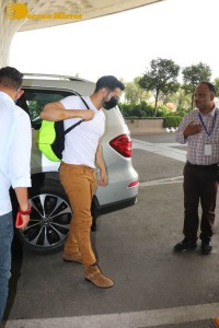 Actor Varun Dhawan spotted with his wife Natasha Dalal at Mumbai Airport