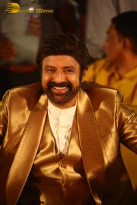 Veera Simha Reddy Pre-Release attended by Nandamuri Balakrishna, Shruti Haasan and Honey Rose