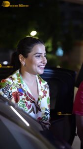 actress vidya balan cute in a colorful shirt