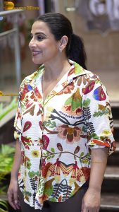 actress vidya balan cute in a colorful shirt