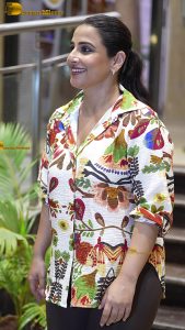 actress vidya balan cute in a colorful shirt