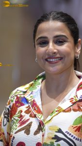 actress vidya balan cute in a colorful shirt