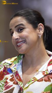 actress vidya balan cute in a colorful shirt
