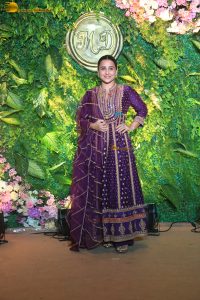 actress vidya balan dazzles in a purple salwar dress