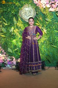 actress vidya balan dazzles in a purple salwar dress