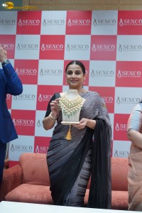 Vidya Balan launches Senco gold and diamonds store in mumbai