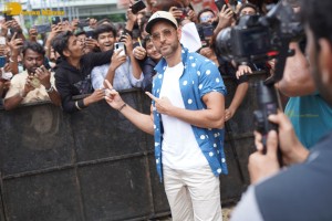 Hrithik Roshan gives dance performance at Alcoholia song launch from the film Vikram Vedha