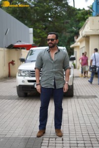 Hrithik Roshan and Saif Ali Khan attend the teaser launch of Vikram Vedha