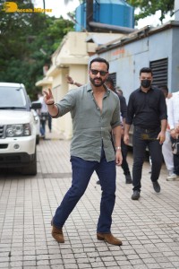 Hrithik Roshan and Saif Ali Khan attend the teaser launch of Vikram Vedha