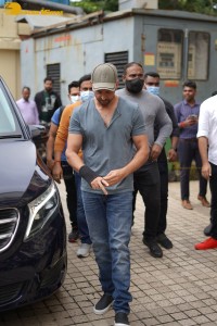 Hrithik Roshan and Saif Ali Khan attend the teaser launch of Vikram Vedha