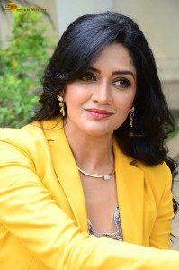 indian actress vimala raman hot photoshoot in a yellow dress