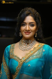 Indian actress vimala raman gorgeous looks in a blue lehenga choli