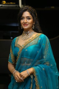Indian actress vimala raman gorgeous looks in a blue lehenga choli