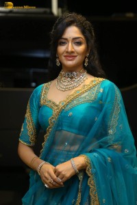 Indian actress vimala raman gorgeous looks in a blue lehenga choli