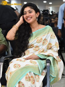 Virata Parvam team Sai Pallavi and Rana visit Visakhapatnam part one