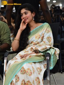 Virata Parvam team Sai Pallavi and Rana visit Visakhapatnam part one