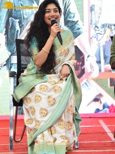 Virata Parvam team Sai Pallavi and Rana visit Visakhapatnam part one