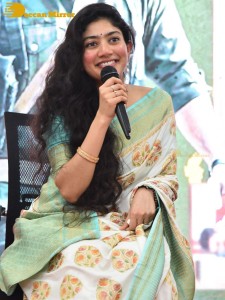 Virata Parvam team Sai Pallavi and Rana visit Visakhapatnam part one