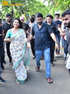 Virata Parvam team Sai Pallavi and Rana visit Visakhapatnam part one