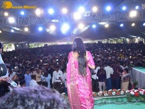 Sai Pallavi and Rana Daggubati in Vignan College to promote their movie Virata Parvam