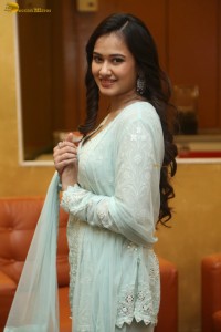 actress Virti Vaghani beautiful in a light green salwar dress