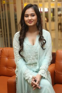 actress Virti Vaghani beautiful in a light green salwar dress