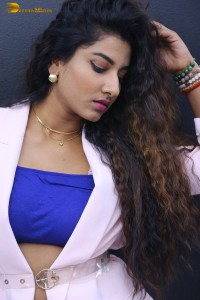 telugu actress vishnupriya bhimeneni photoshoot
