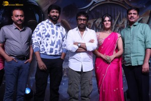 Viswam Pre-Release Function attended by Gopichand and Kavya Thapar