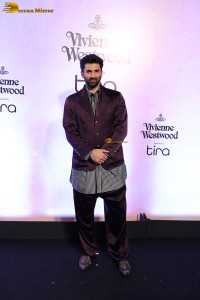 Vivienne Westwood’s Fashion Showcase attended by Kareena Kapoor, Janhvi Kapoor, Vaani Kapoor, Mira Kapoor, Disha Patani, and Manushi Chhillar