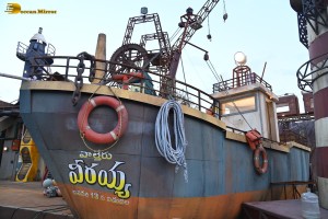 Chiranjeevi and Ravi Teja attend the Press Meet of the movie Waltair Veerayya