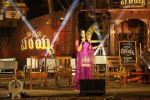 Chiranjeevi and Ravi Teja attend the Press Meet of the movie Waltair Veerayya