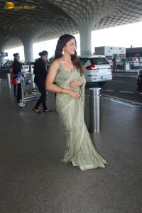 actress Wamiqa Gabbi ravishing looks in a green saree