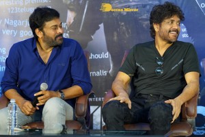 Chiranjeevi greets Nagarjuna and team for the movie Wild Dog