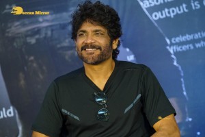 Chiranjeevi greets Nagarjuna and team for the movie Wild Dog