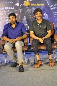 Chiranjeevi greets Nagarjuna and team for the movie Wild Dog