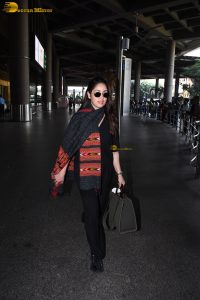 actress Yami Gautam fashionable attire at airport
