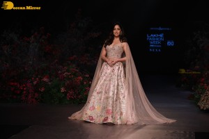 Actress Yami Gautam ramp walk at Lakme fashion week 2022