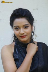 telugu actress yamini bandaru cute looks in a black dress