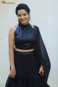 telugu actress yamini bandaru cute looks in a black dress