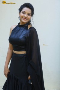 telugu actress yamini bandaru cute looks in a black dress