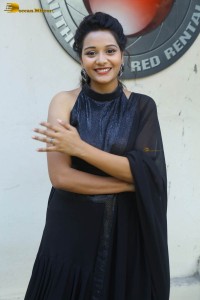 telugu actress yamini bandaru cute looks in a black dress